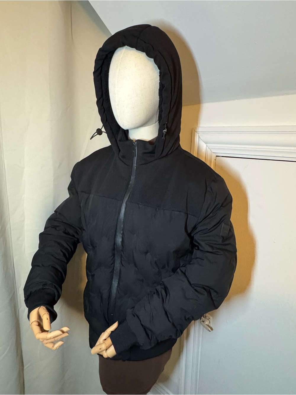 Teenager Black Hooded Puffer Jacket - Insulated Winter Coat